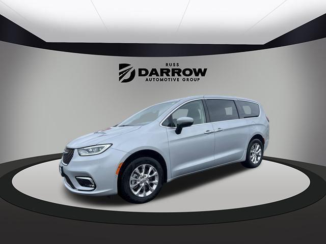 used 2023 Chrysler Pacifica car, priced at $42,998
