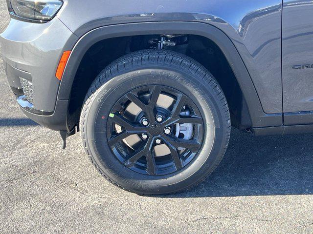 new 2025 Jeep Grand Cherokee L car, priced at $45,750