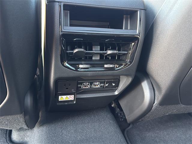 new 2025 Jeep Grand Cherokee car, priced at $50,326