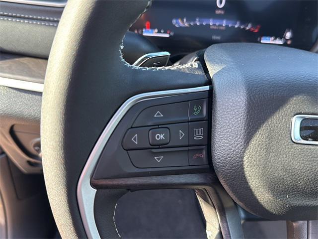 new 2025 Jeep Grand Cherokee car, priced at $50,326