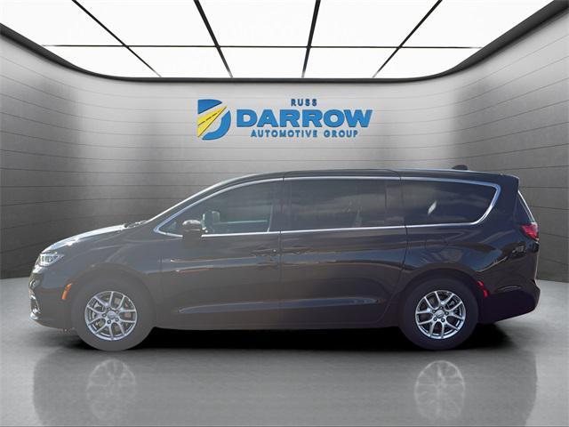 new 2026 Chrysler Pacifica car, priced at $41,447