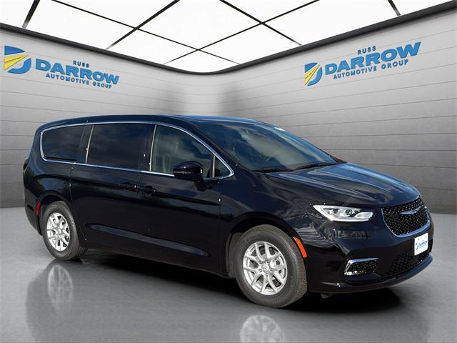new 2026 Chrysler Pacifica car, priced at $41,447