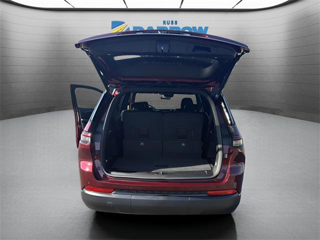 new 2025 Jeep Grand Cherokee L car, priced at $45,918