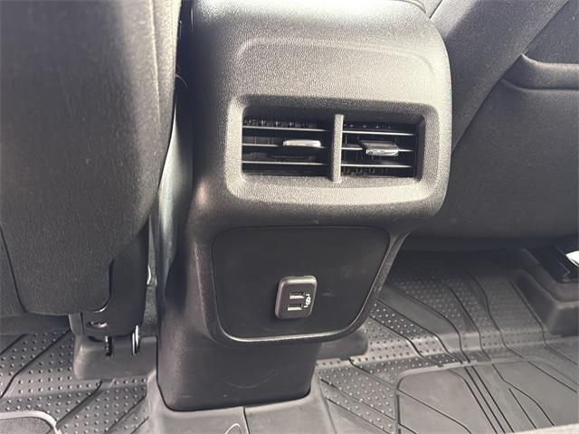 used 2022 Chevrolet Equinox car, priced at $20,590