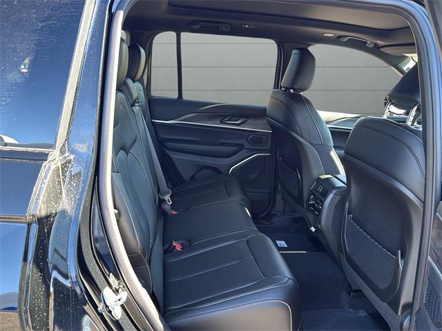 new 2025 Jeep Grand Cherokee car, priced at $49,930