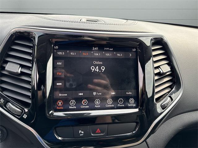 used 2019 Jeep Cherokee car, priced at $14,200