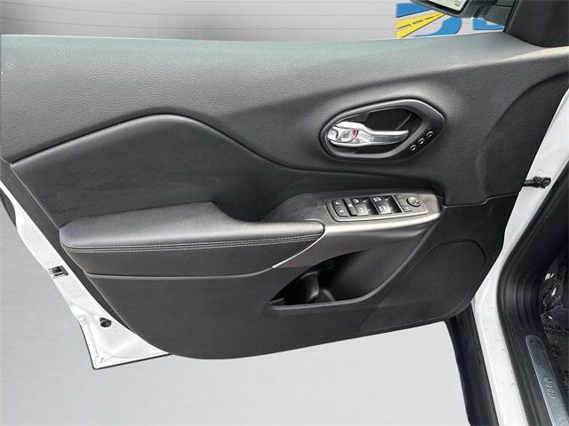 used 2019 Jeep Cherokee car, priced at $14,200