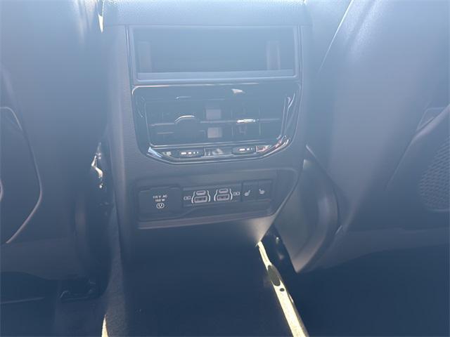 new 2025 Jeep Grand Cherokee car, priced at $52,959