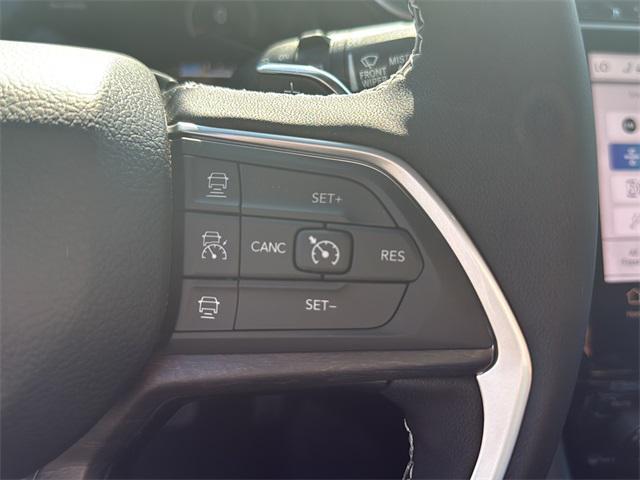 new 2025 Jeep Grand Cherokee car, priced at $52,959