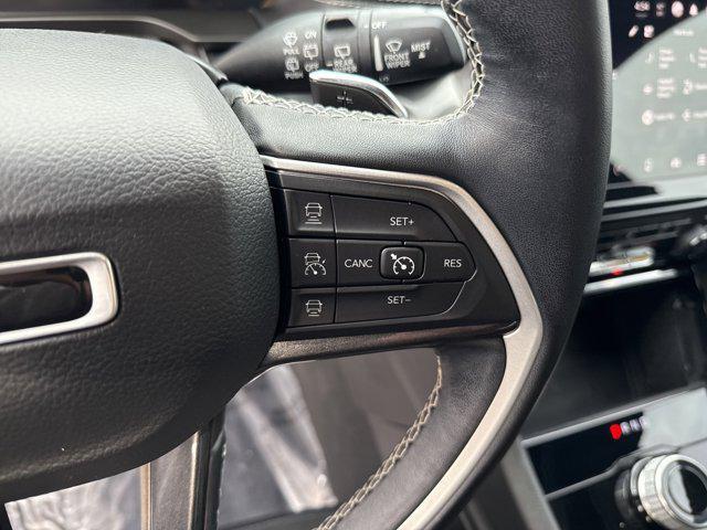 used 2022 Jeep Grand Cherokee car, priced at $29,999