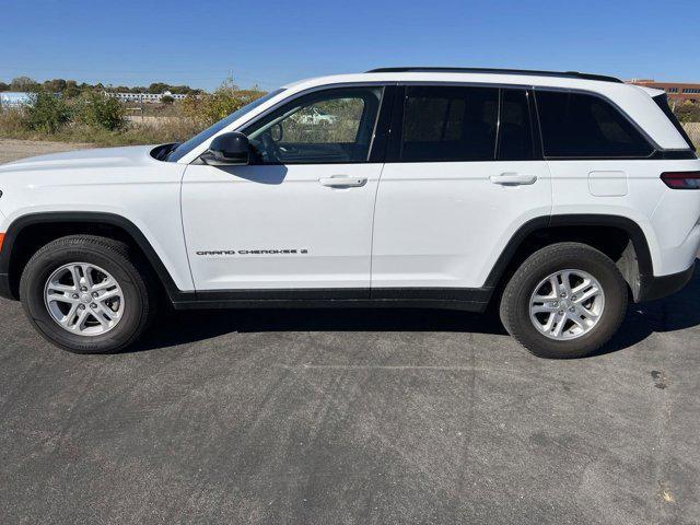 used 2022 Jeep Grand Cherokee car, priced at $32,998