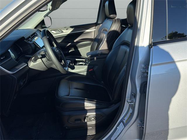 used 2023 Jeep Grand Cherokee car, priced at $28,747