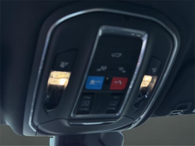 new 2025 Jeep Grand Cherokee L car, priced at $43,902