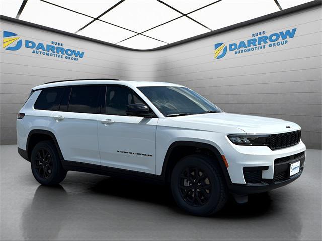 new 2025 Jeep Grand Cherokee L car, priced at $43,902