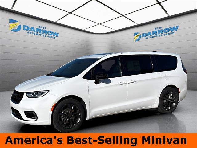 new 2026 Chrysler Pacifica car, priced at $43,550
