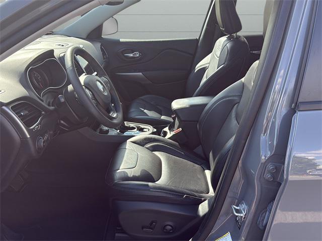 used 2022 Jeep Cherokee car, priced at $25,401