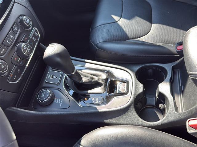 used 2022 Jeep Cherokee car, priced at $25,401
