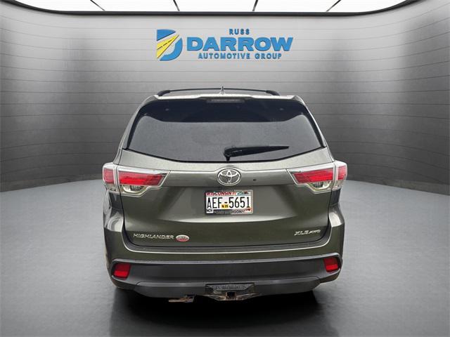 used 2016 Toyota Highlander car, priced at $22,273