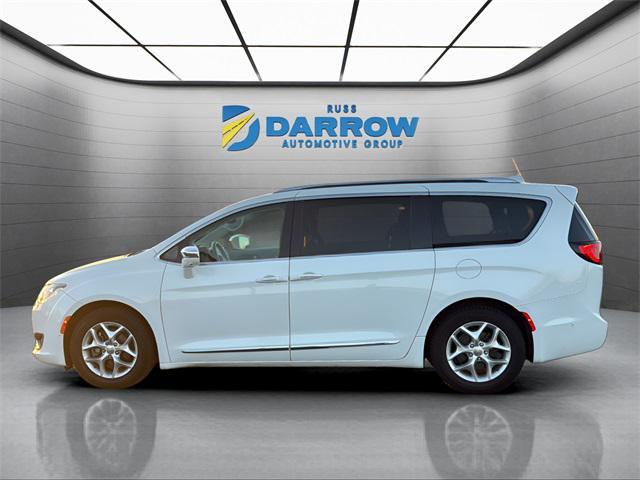 used 2020 Chrysler Pacifica car, priced at $25,556