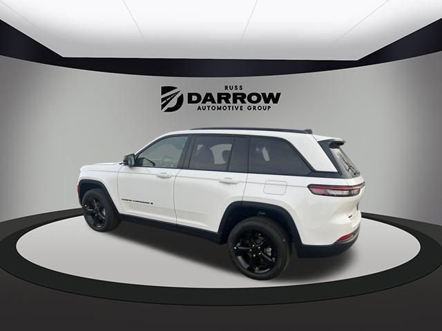 new 2025 Jeep Grand Cherokee car, priced at $49,927