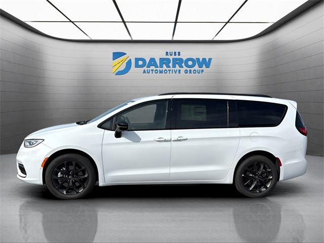 new 2026 Chrysler Pacifica car, priced at $54,975
