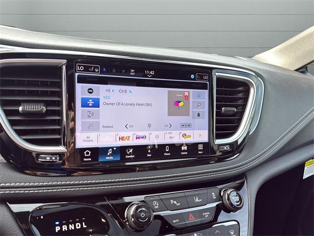 new 2026 Chrysler Pacifica car, priced at $54,975