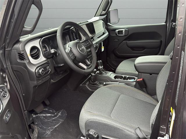 new 2025 Jeep Wrangler car, priced at $47,187