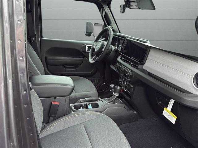 new 2025 Jeep Wrangler car, priced at $47,187