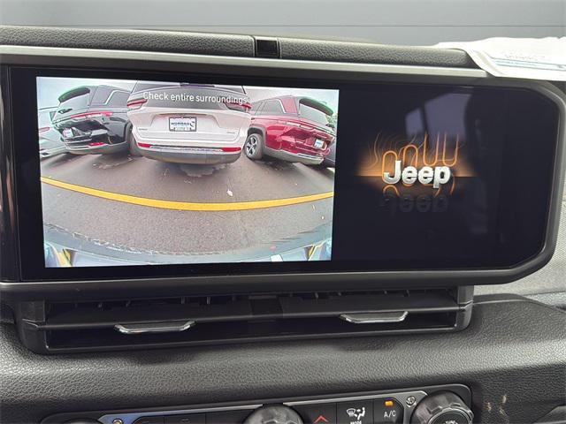 new 2025 Jeep Wrangler car, priced at $47,187