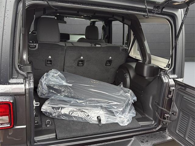 new 2025 Jeep Wrangler car, priced at $47,187