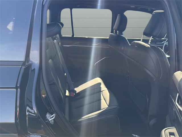 new 2025 Jeep Grand Cherokee car, priced at $51,973