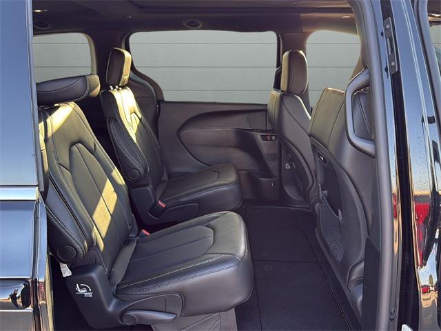 new 2026 Chrysler Pacifica car, priced at $45,154