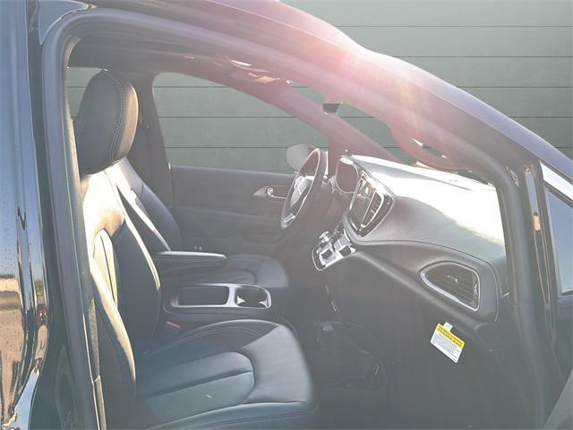new 2026 Chrysler Pacifica car, priced at $45,154