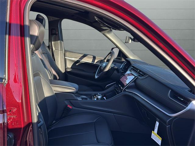 new 2025 Jeep Grand Cherokee car, priced at $52,959