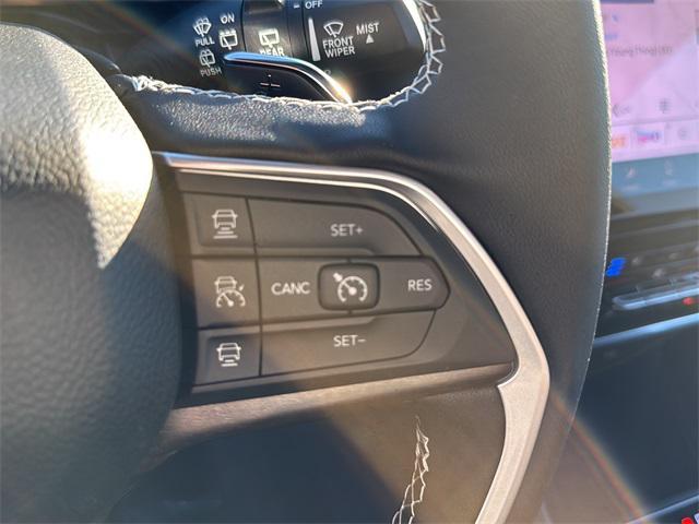 new 2025 Jeep Grand Cherokee car, priced at $52,959