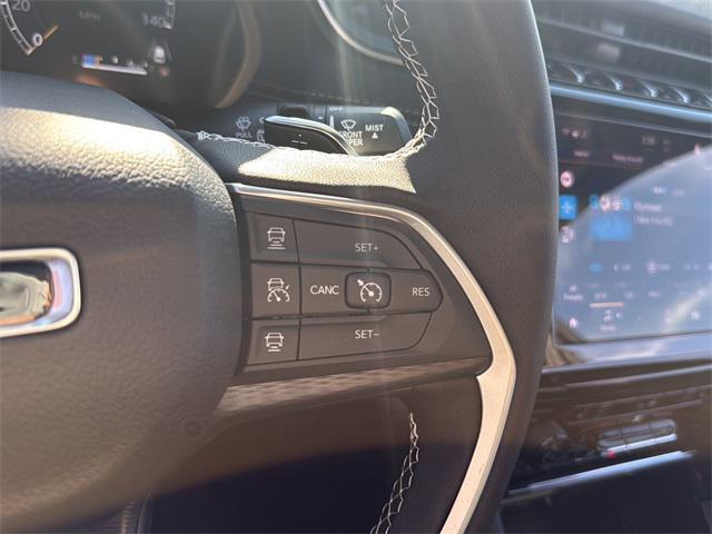 new 2025 Jeep Grand Cherokee car, priced at $44,333