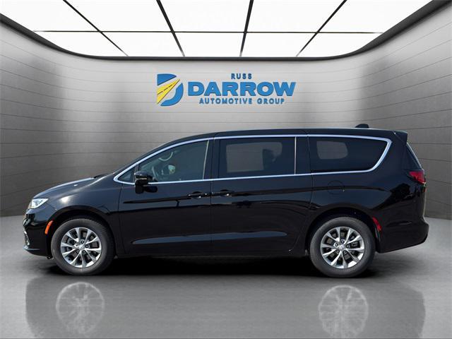 new 2026 Chrysler Pacifica car, priced at $44,867