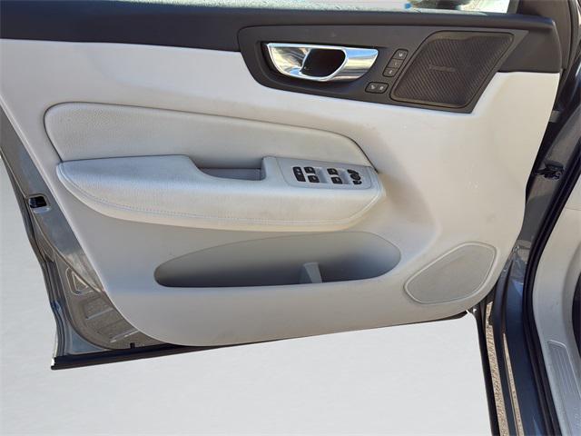 used 2020 Volvo XC60 car, priced at $27,209