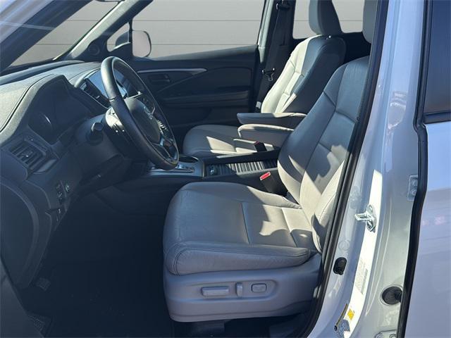 used 2023 Honda Passport car, priced at $30,427