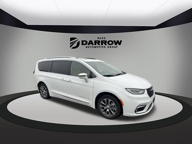 used 2021 Chrysler Pacifica car