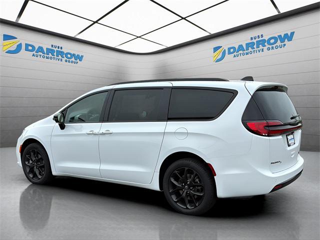 new 2026 Chrysler Pacifica car, priced at $48,146