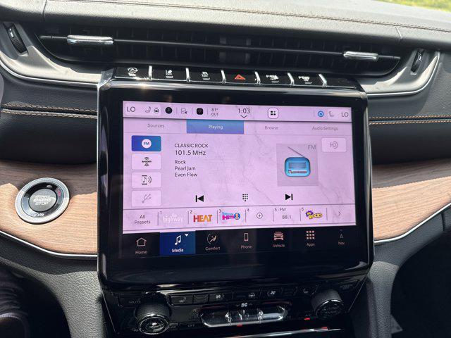 new 2025 Jeep Grand Cherokee car, priced at $59,955