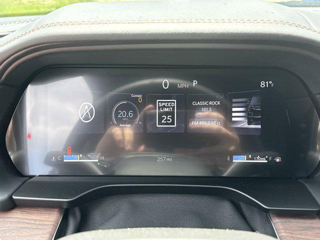 new 2025 Jeep Grand Cherokee car, priced at $59,955