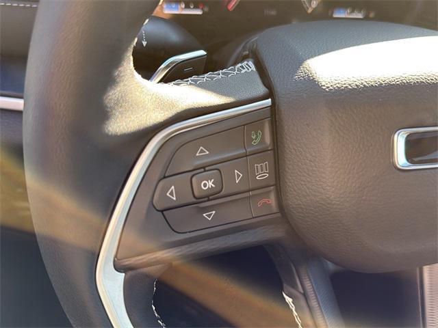 new 2025 Jeep Grand Cherokee car, priced at $46,583