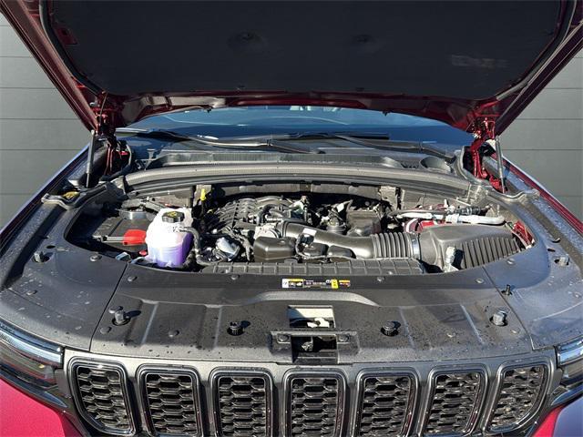 new 2025 Jeep Grand Cherokee car, priced at $46,583