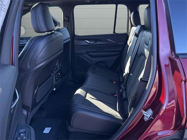 new 2025 Jeep Grand Cherokee car, priced at $46,583