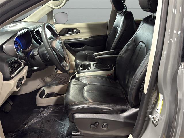 used 2022 Chrysler Pacifica car, priced at $17,740