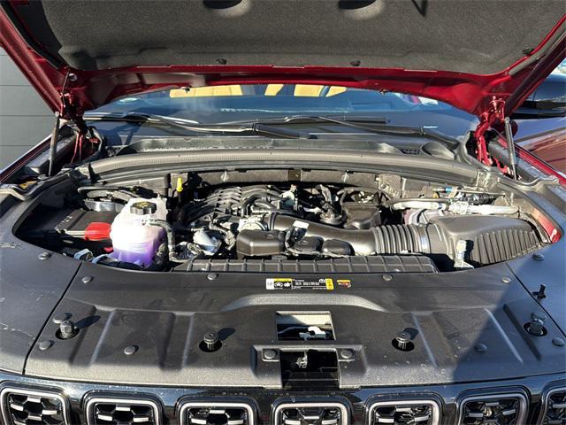 new 2025 Jeep Grand Cherokee car, priced at $65,747