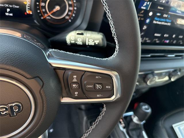 new 2025 Jeep Wrangler car, priced at $55,177