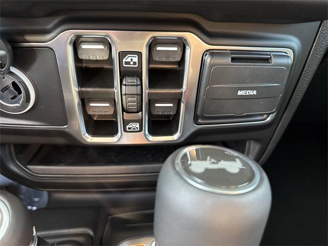 new 2025 Jeep Wrangler car, priced at $54,818